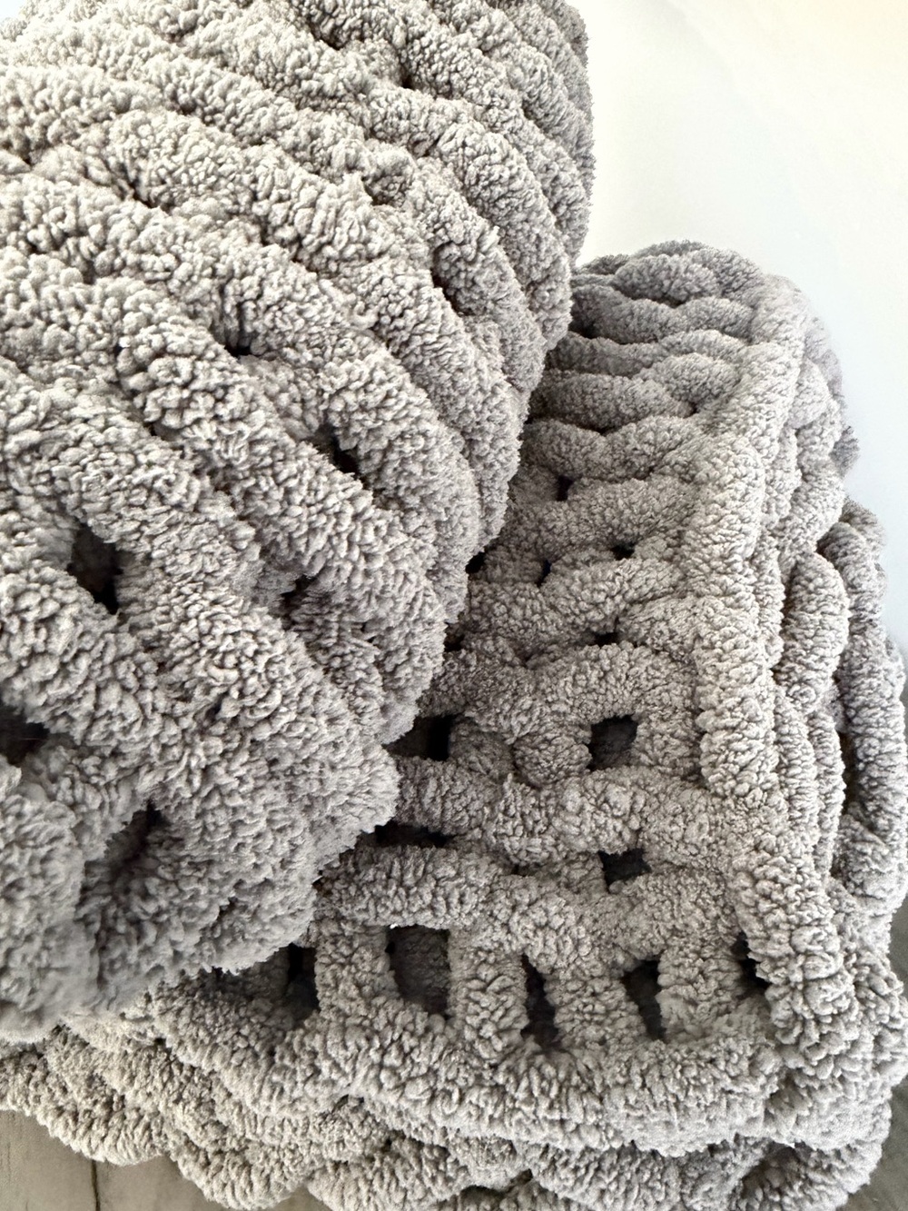 Cozy Chunky Knit Gray Throw Blanket - Picture 10 of 11